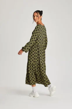 Billie Olive Floral Smock Dress