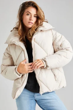 Crop Diamond Puffer Jacket