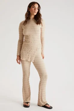 Flared Textured Set