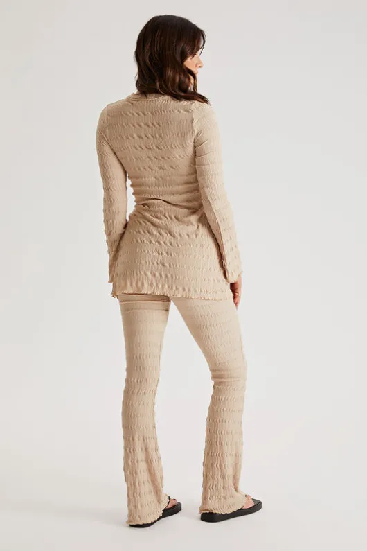 Flared Textured Set