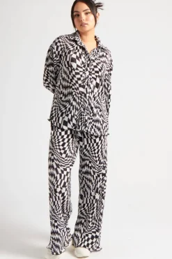 Geometric Plisse Wide Leg Trouser