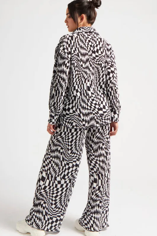 Geometric Plisse Wide Leg Trouser
