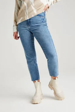Light Mid Tanya Straight Leg Jean