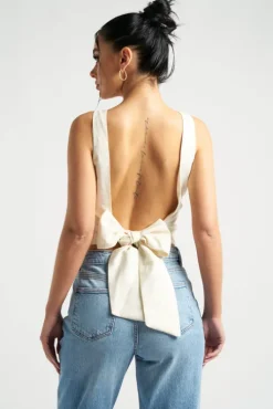 Ripped Mom Jeans