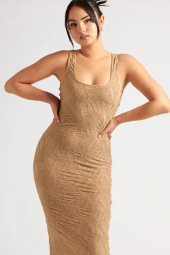 Textured Scoop Back Midi Dress